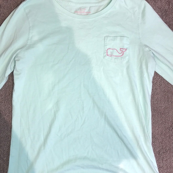 vineyard vines long sleeve - Picture 3 of 4